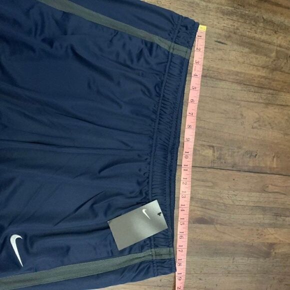 Nike Warm Up Pants - Picture 4 of 7